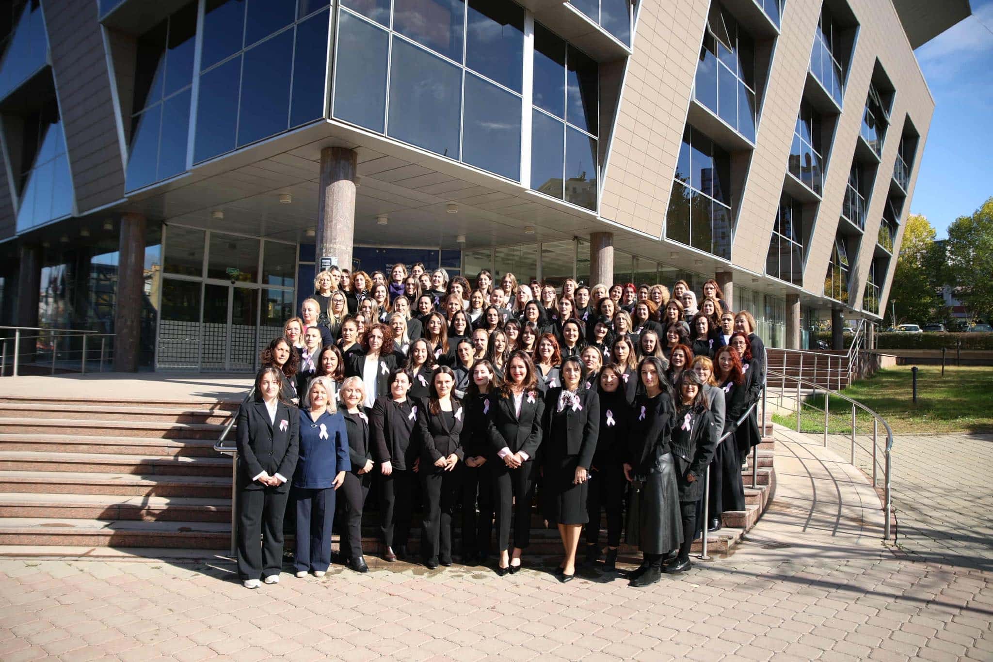 Stafi i MAShTI-t i bashkohet fushatës për ndërgjegjësim dhe solidaritet