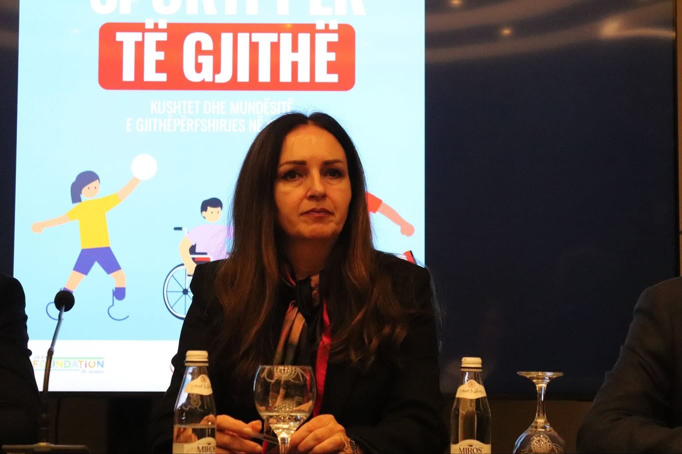 Ministrja Nagavci mori pjesë në Simpoziumin “Sporti për të gjithë: Kushtet dhe mundësitë e gjithëpërfshirjes në shkolla”
