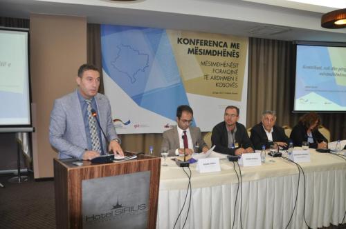 https-mashtarkiva.rks-gov.net-uploads-2017-12-20-tetor-2017-konferenca-mesimdhenesit-formojne-te-ardhmen-e-kosoves-1-2